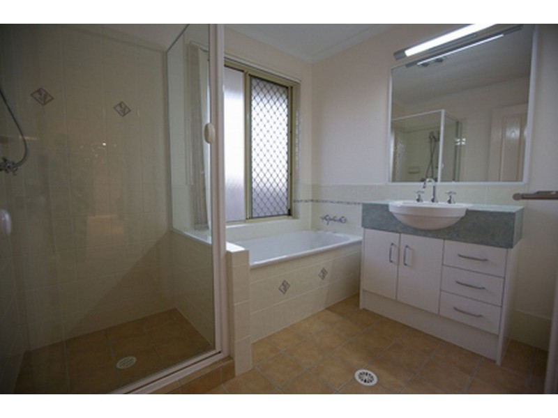 80 Gympie View Drive, Southside QLD 4570