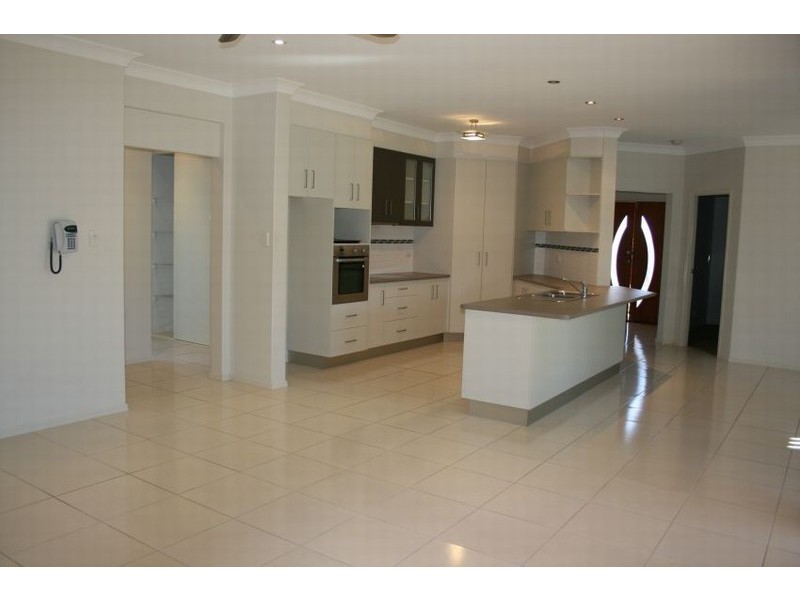 39 Fairway Drive, Gympie QLD 4570