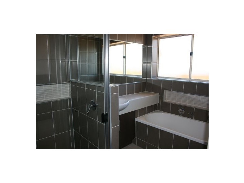 16 St Andrews Crescent, Gympie QLD 4570