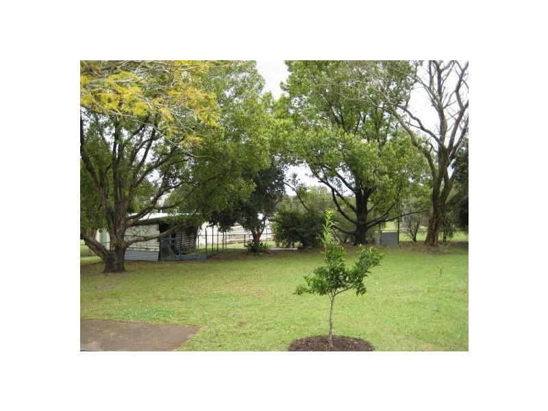 8 Wises Road, Gympie QLD 4570