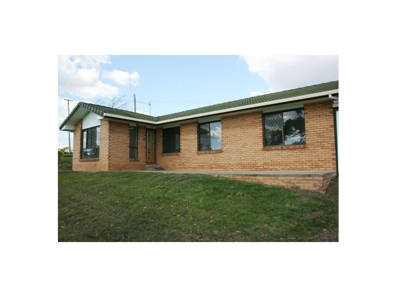 83 Panorama Drive, The Dawn QLD 4570