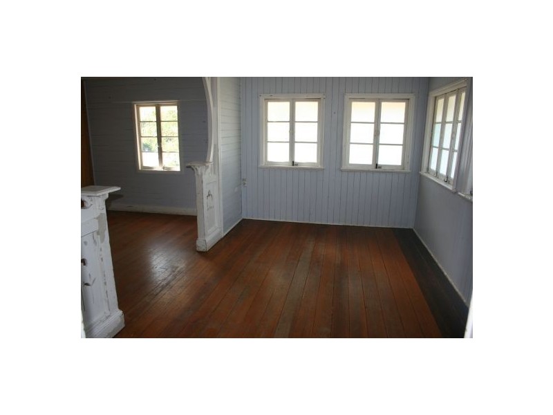 9 Louisa Street, Gympie QLD 4570