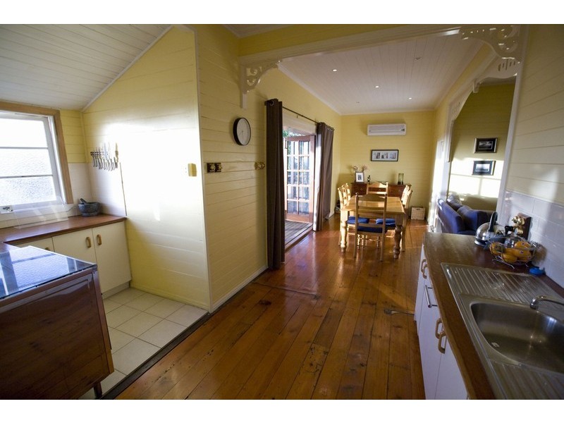 24 Lady Mary Terrace, Gympie QLD 4570