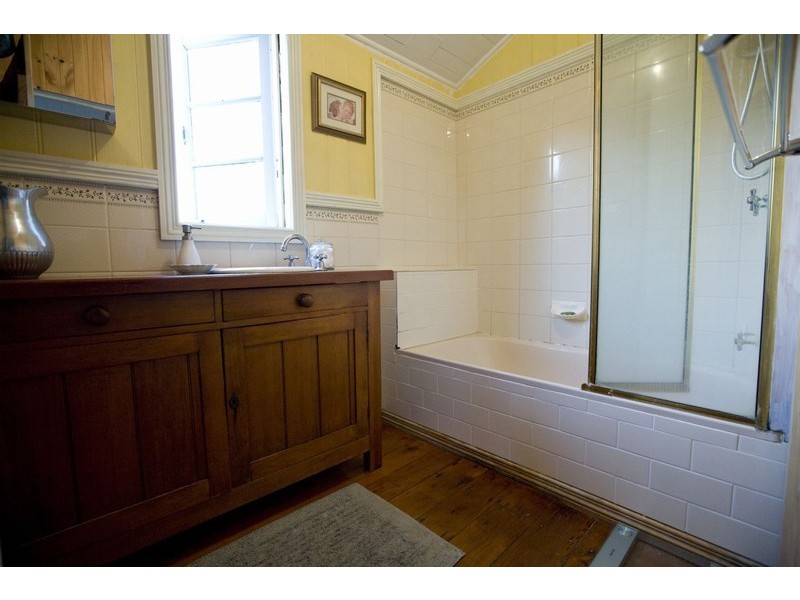 24 Lady Mary Terrace, Gympie QLD 4570