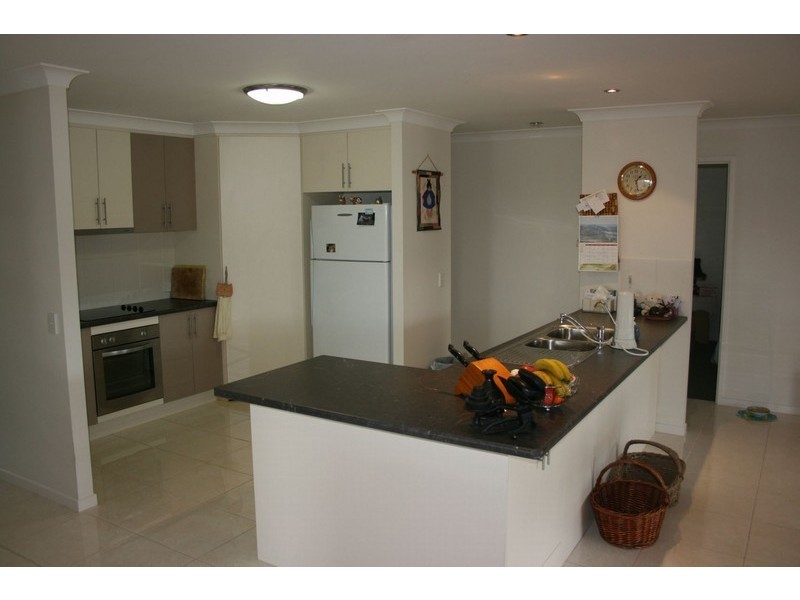 12 Directors Circuit, Jones Hill QLD 4570