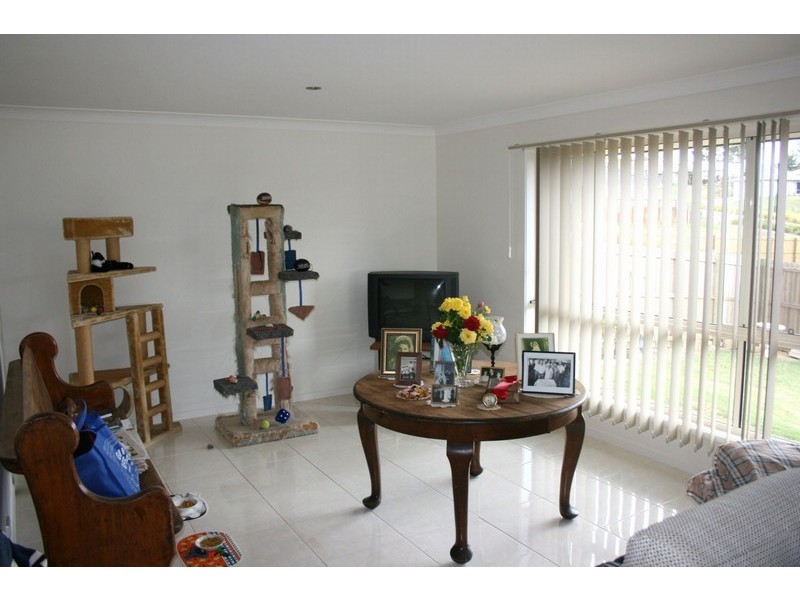 12 Directors Circuit, Jones Hill QLD 4570