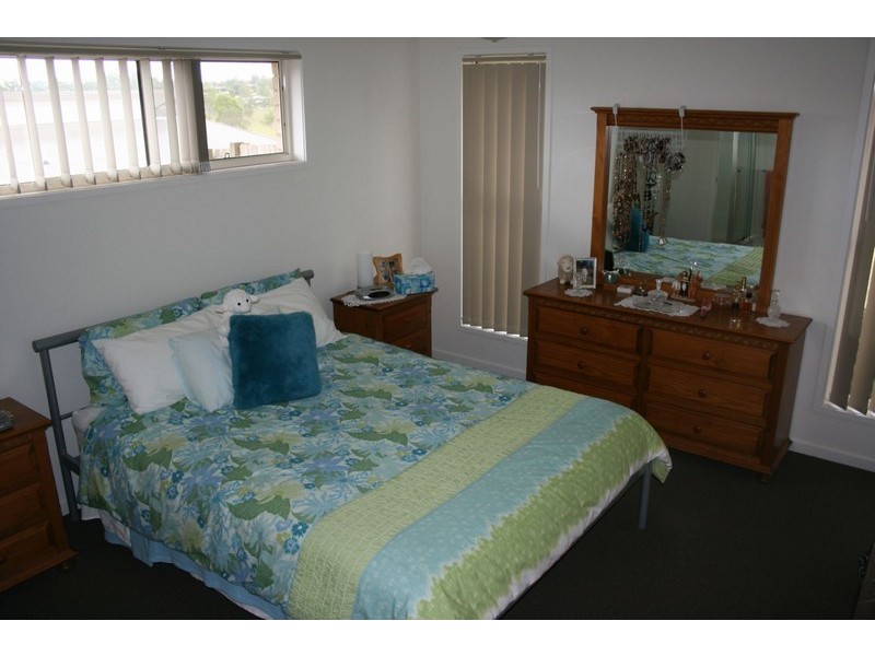 12 Directors Circuit, Jones Hill QLD 4570