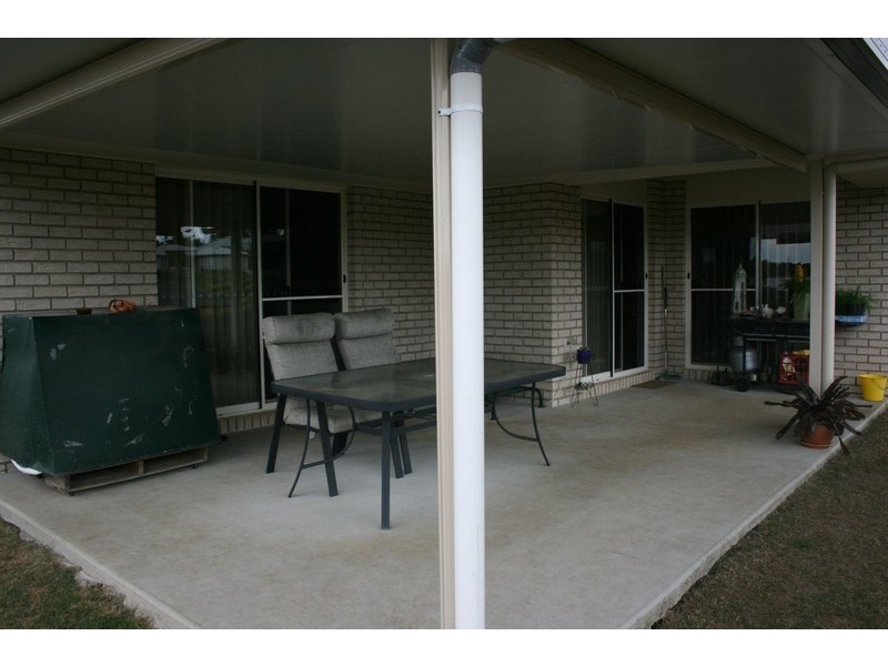 12 Directors Circuit, Jones Hill QLD 4570