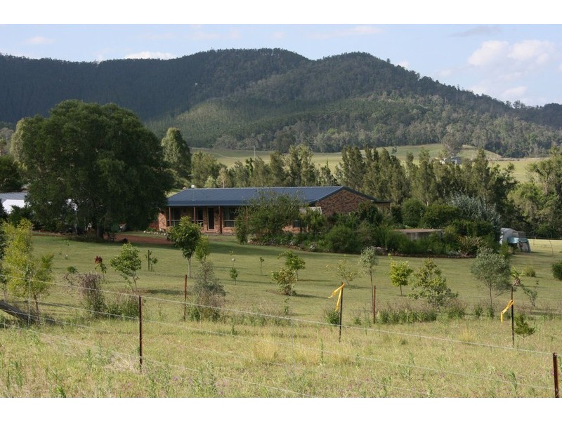 56 Kiabora Drive, Widgee QLD 4570