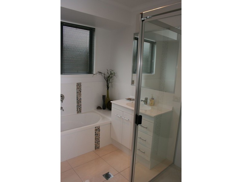 39 Glen Eden Drive, Gympie QLD 4570