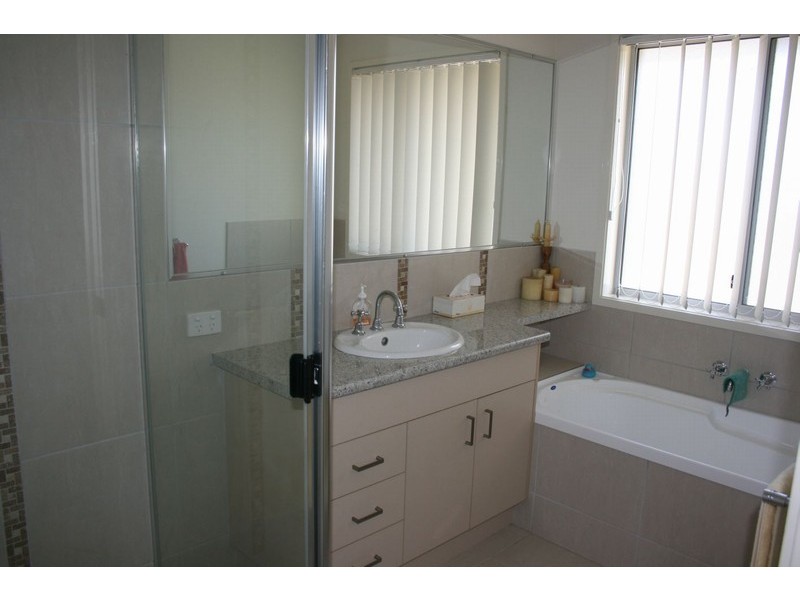 26 Fairway Drive, Gympie QLD 4570