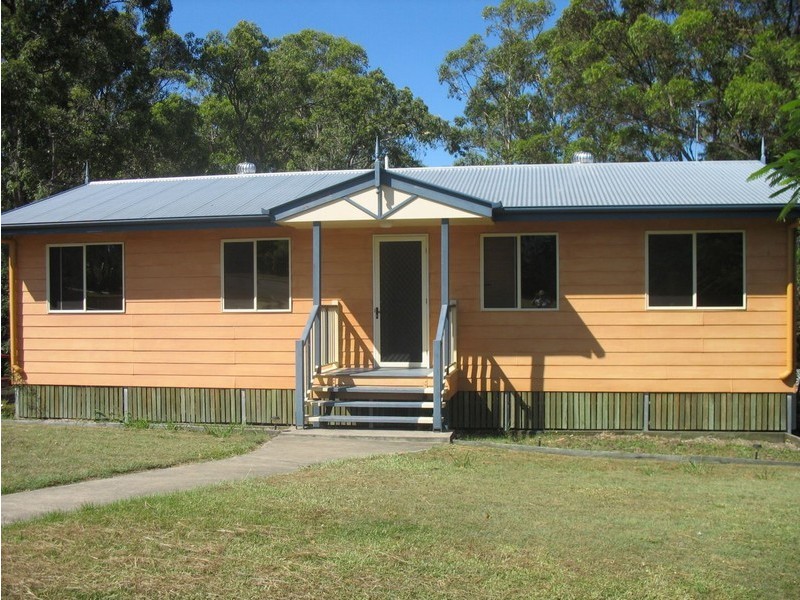 5 Melaleuca Court, Southside QLD 4570