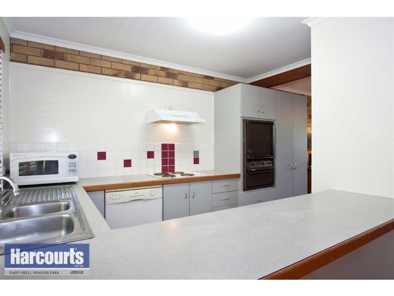5, 398  Chatswood Rd, Shailer Park QLD 4128