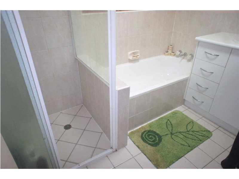 39, 111 Barbaralla Drive, Springwood QLD 4127