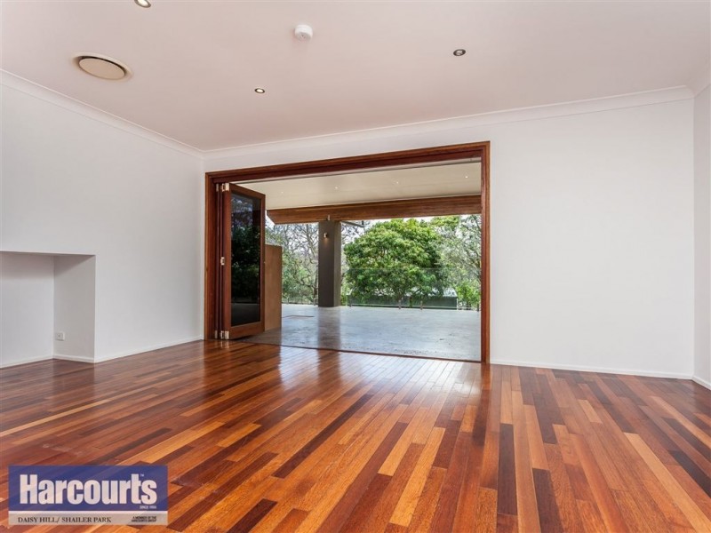 200 Daisy Hill Rd, Daisy Hill QLD 4127