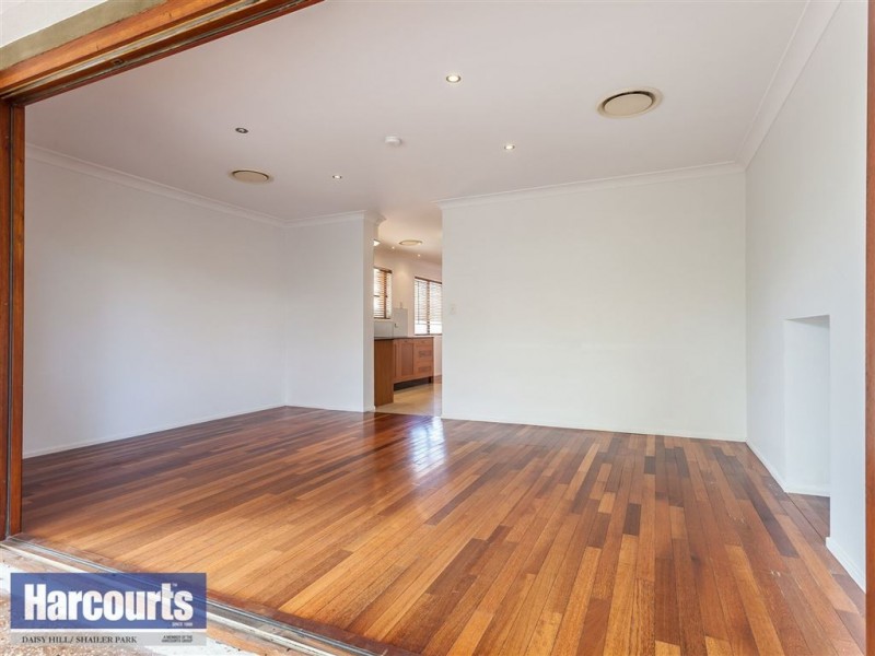 200 Daisy Hill Rd, Daisy Hill QLD 4127
