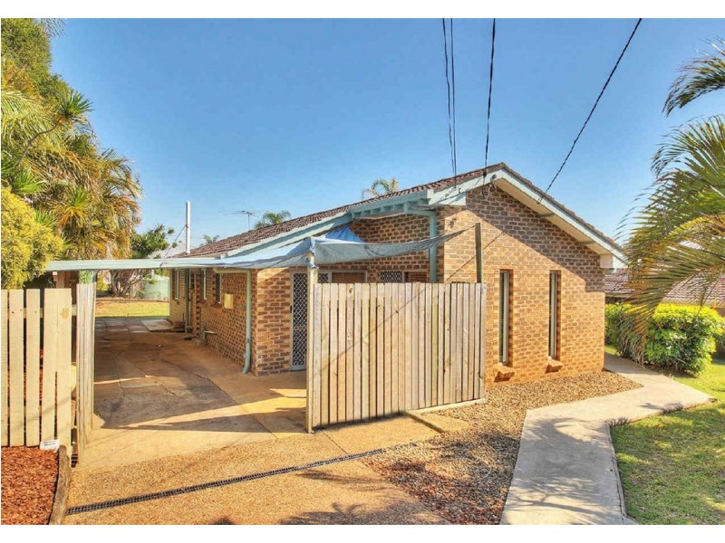 24 Tulip St, Daisy Hill QLD 4127