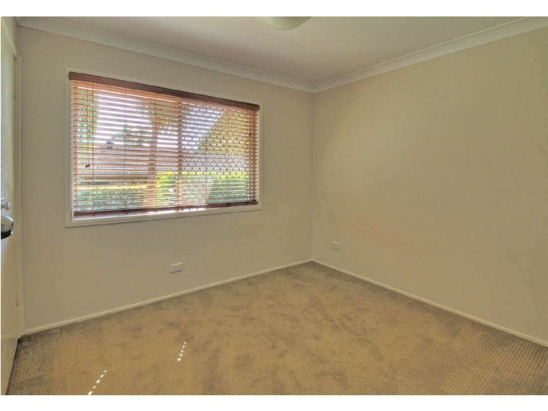 24 Tulip St, Daisy Hill QLD 4127