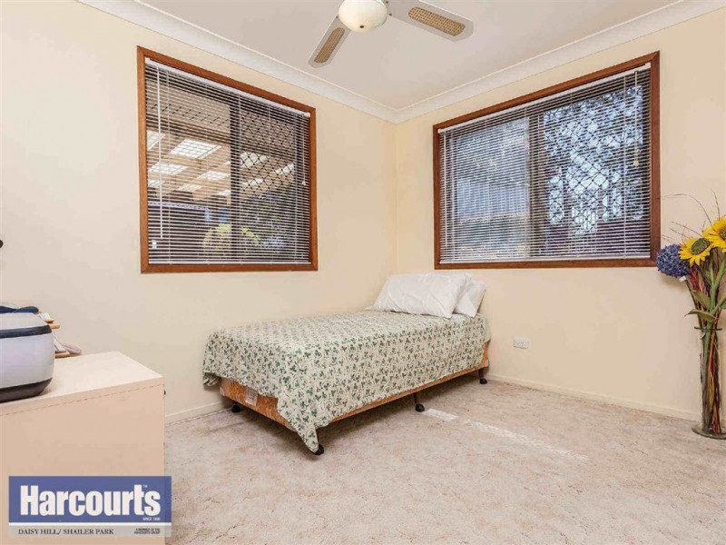 44 Plateau Drive, Springwood QLD 4127