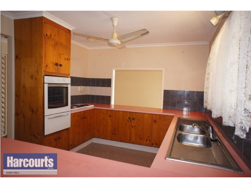 20 Moore St, Loganlea QLD 4131