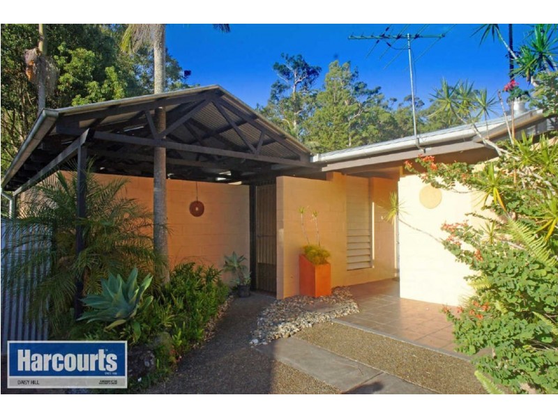 32 Lewina St, Daisy Hill QLD 4127