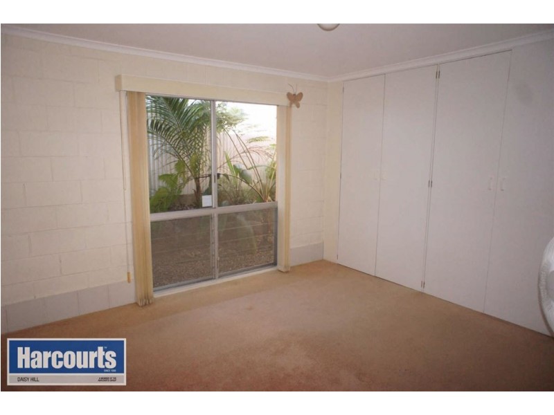 32 Lewina St, Daisy Hill QLD 4127