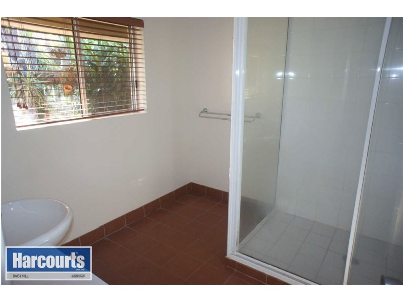 32 Lewina St, Daisy Hill QLD 4127