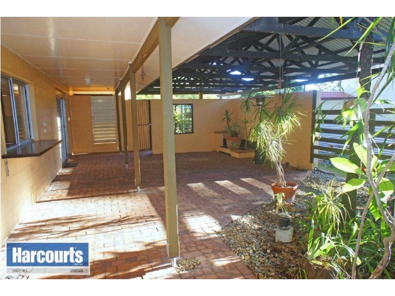 32 Lewina St, Daisy Hill QLD 4127