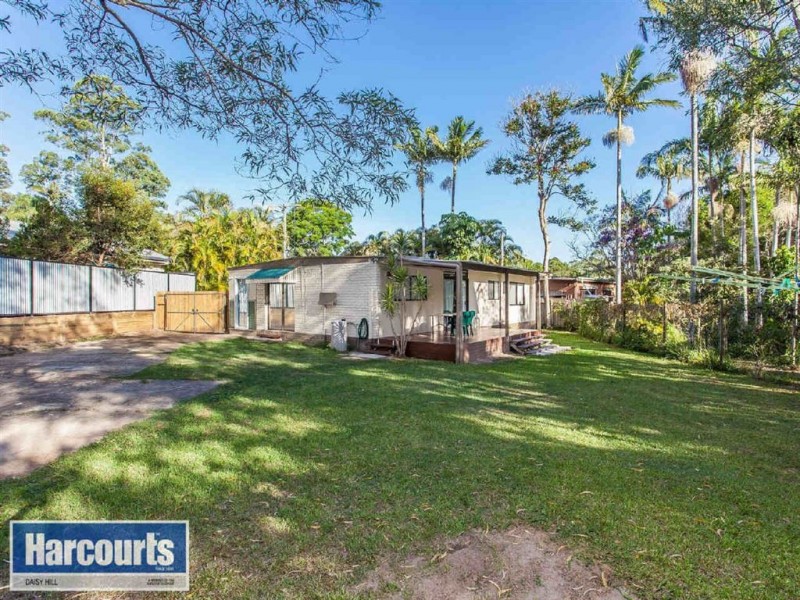 8 Forest St, Daisy Hill QLD 4127