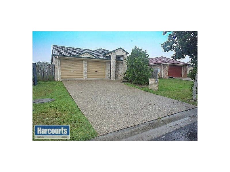 4 Fuller Ave, Meadowbrook QLD 4131