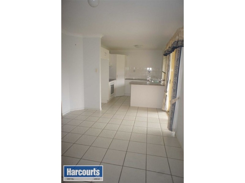 4 Fuller Ave, Meadowbrook QLD 4131