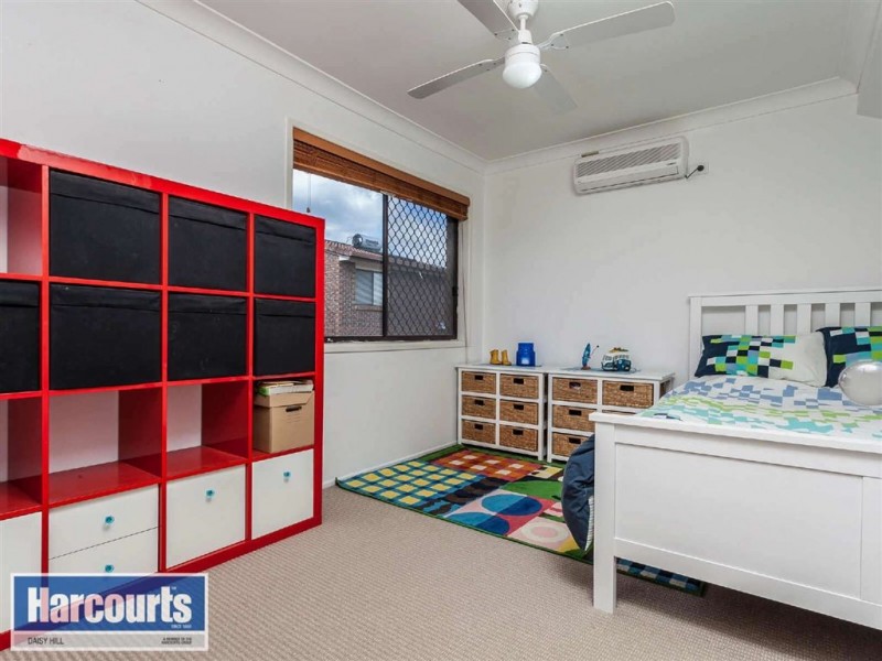 57,93 Barbaralla Dr, Springwood QLD 4127