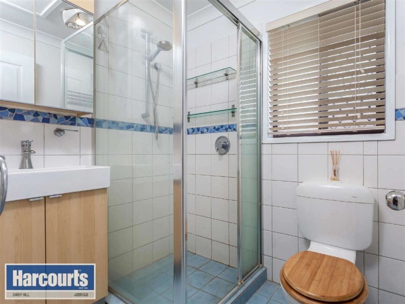57,93 Barbaralla Dr, Springwood QLD 4127