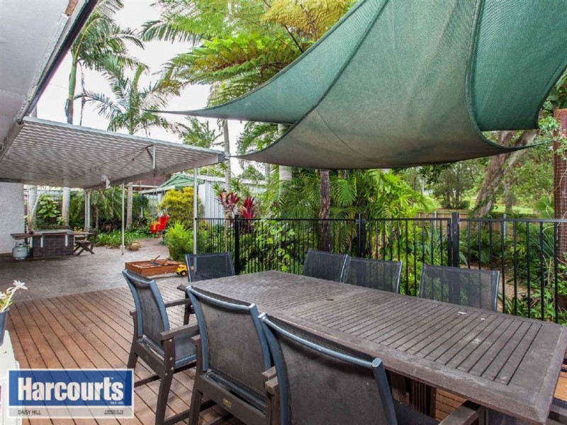 13 Veronica Ave, Daisy Hill QLD 4127