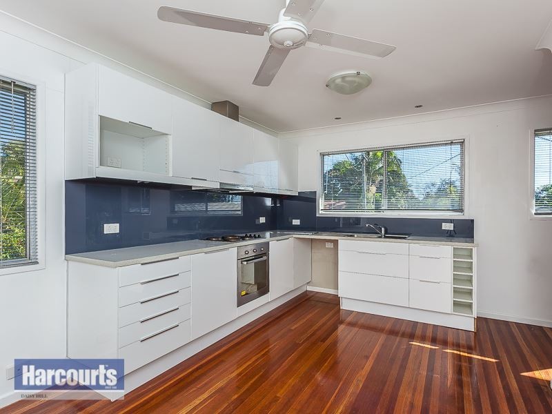 26 Lobelia Ave, Daisy Hill QLD 4127