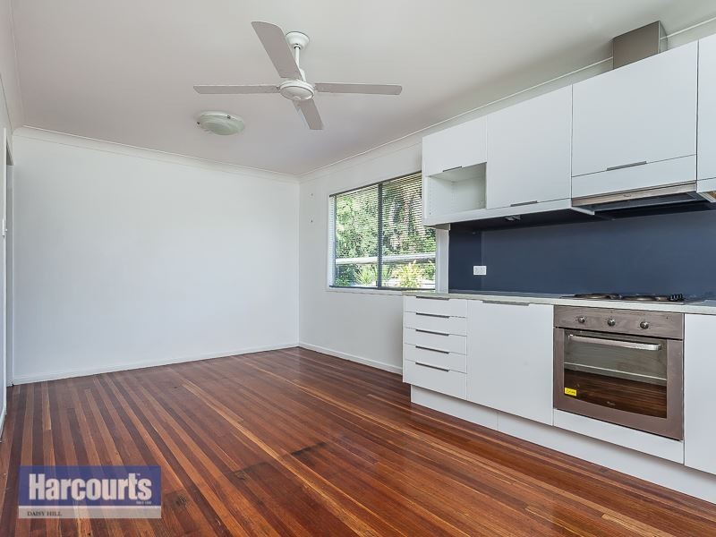 26 Lobelia Ave, Daisy Hill QLD 4127