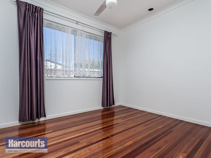 26 Lobelia Ave, Daisy Hill QLD 4127