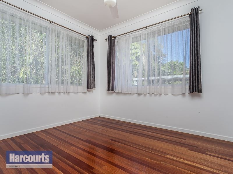 26 Lobelia Ave, Daisy Hill QLD 4127