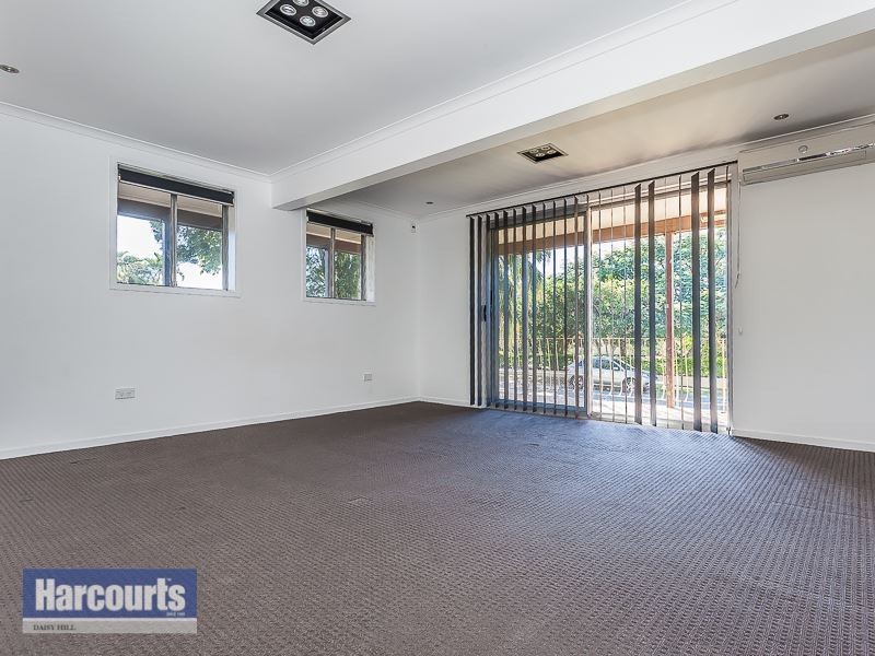 26 Lobelia Ave, Daisy Hill QLD 4127