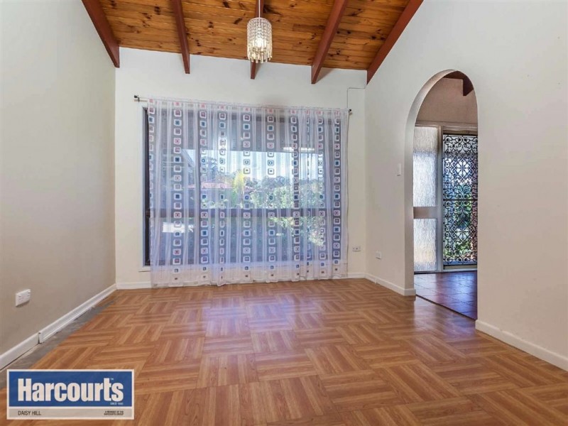 52 Coleman Crescent, Springwood QLD 4127