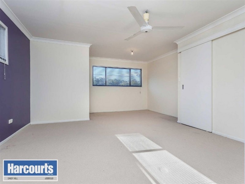 52 Coleman Crescent, Springwood QLD 4127