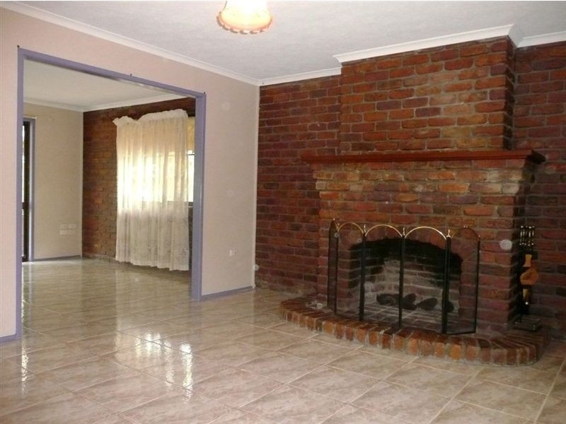 11 Foliage Court, Shailer Park QLD 4128