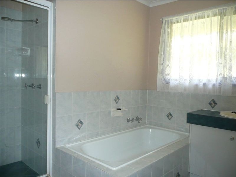 11 Foliage Court, Shailer Park QLD 4128