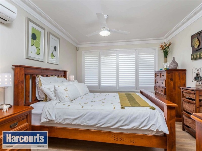 70 Yarabah Cres, Shailer Park QLD 4128
