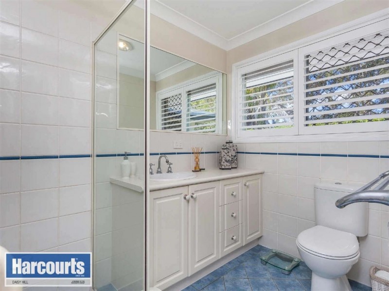 70 Yarabah Cres, Shailer Park QLD 4128