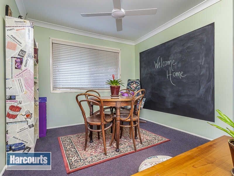 11 Scoresby Street, Mount Warren Park QLD 4207