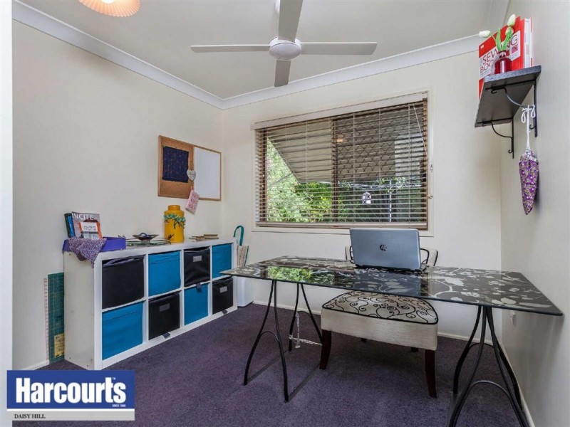 11 Scoresby Street, Mount Warren Park QLD 4207