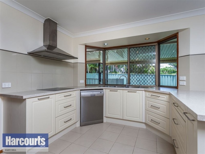 3 Emmet St, Daisy Hill QLD 4127