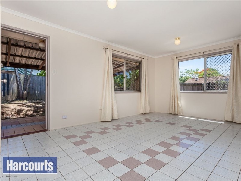 6 Tecoma St, Daisy Hill QLD 4127