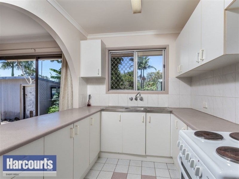 6 Tecoma St, Daisy Hill QLD 4127